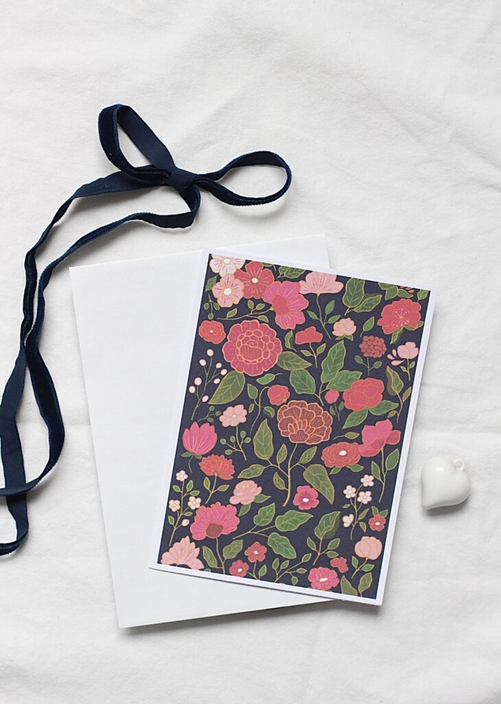 Carte postale Hue fleurs roses